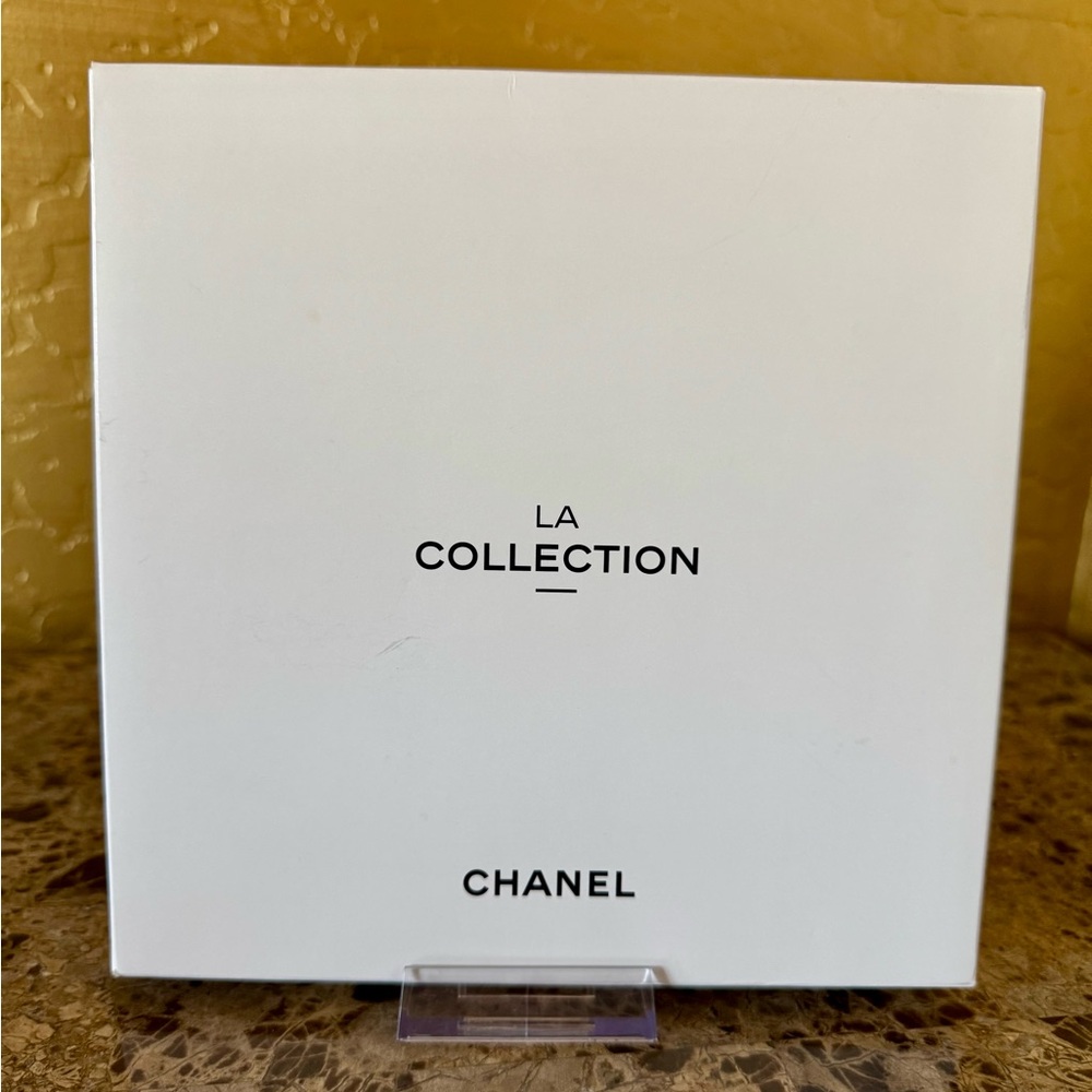 CHANEL Beauté La Collection Black Mesh Pouch NIB - Picture 4 of 4